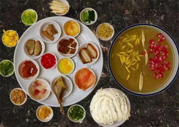 蒙自香过桥米线
