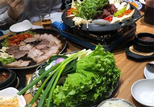 吴氏包饭屋
