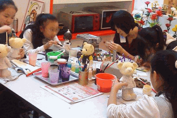手乐汇儿童手工坊