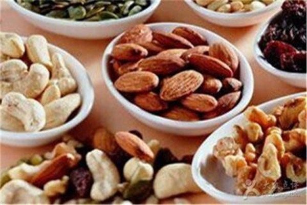 戴永红休闲食品加盟
