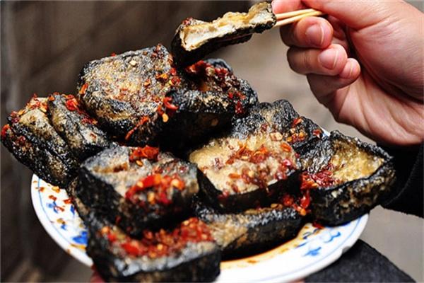 臭小妞新派臭豆腐