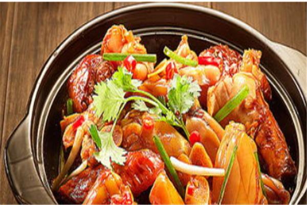 锅员外重庆鸡公煲加盟