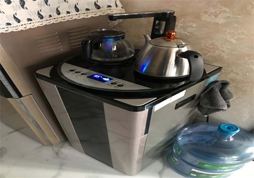 万爱饮水机