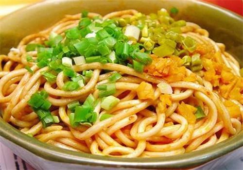 赵师傅红油热干面