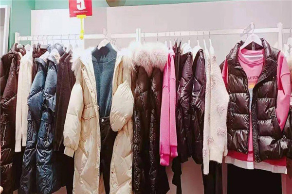 爱琳思女装加盟