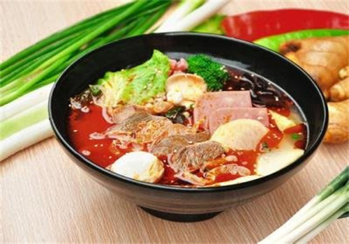 味爱特麻辣烫