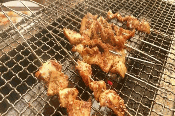 狼来了烧烤加盟