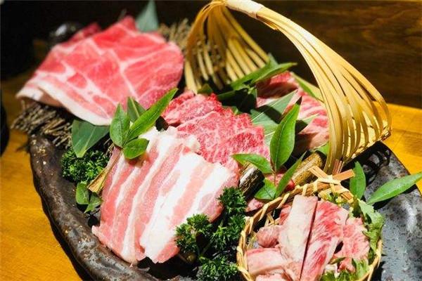 烧肉本铺和牛烤肉加盟