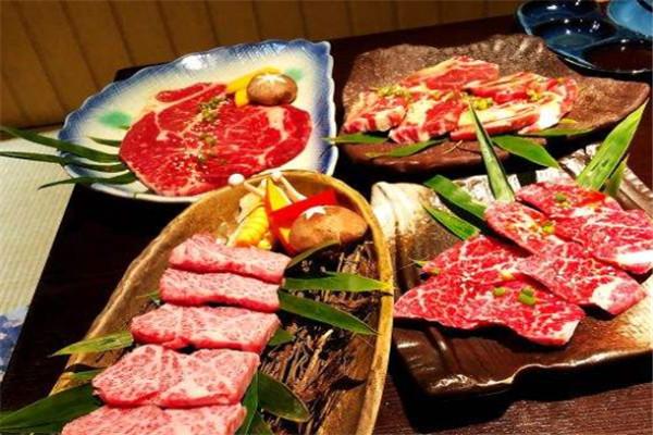 烧肉本铺和牛烤肉加盟