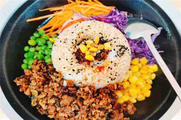 淑女丰饭铁板焦饭加盟