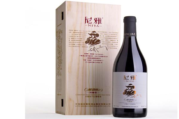 尼雅干红葡萄酒
