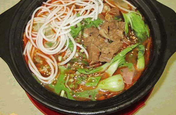砂锅米线