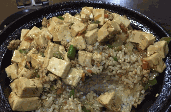 阿昌佳人煲仔饭