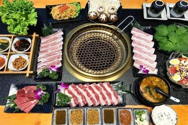 春山里烤肉