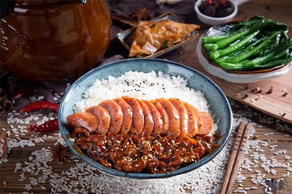 米事焖肉饭