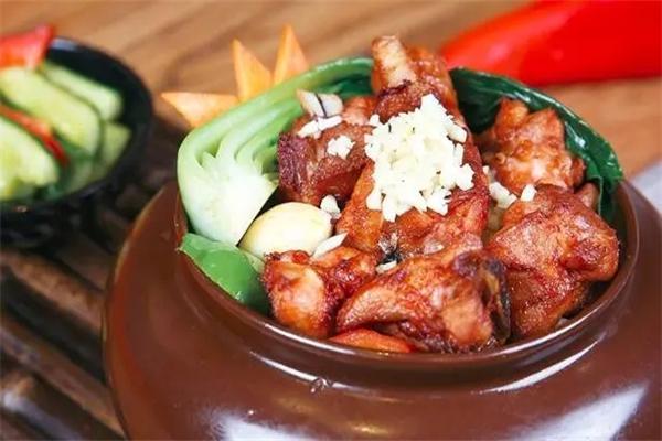 米事焖肉饭