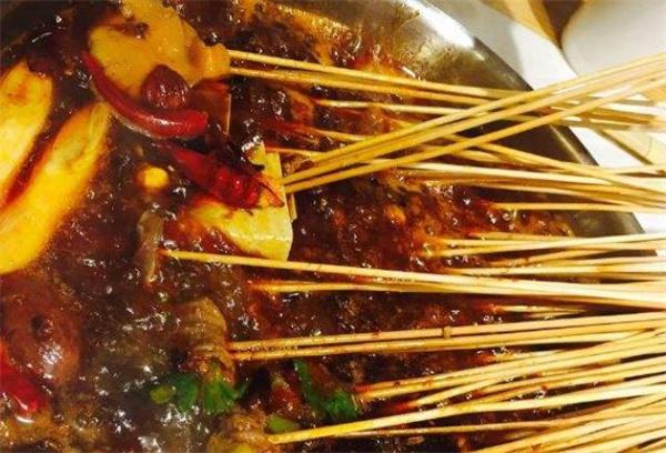 蜀儿郎鲜牛肉串串