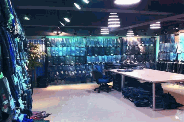 酷美思牛仔加盟