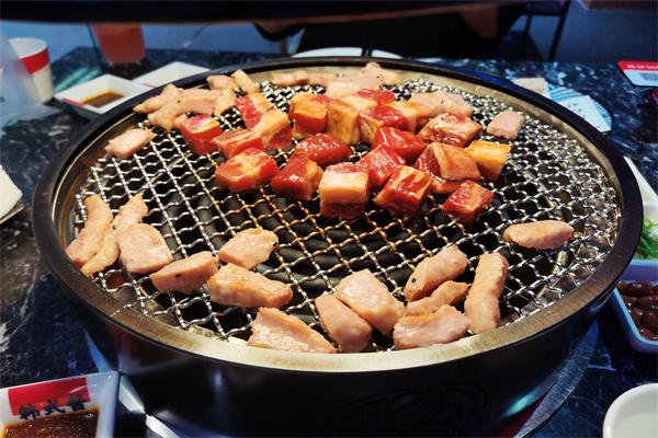丹妮小姐烤肉