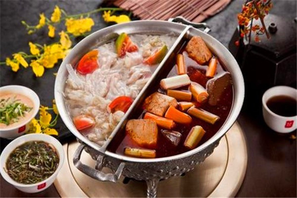 天山羊肉火锅加盟