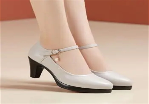 森绮贝尔女鞋