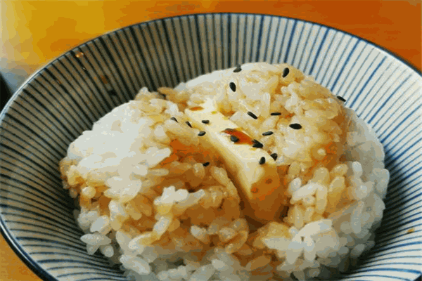 上瘾牛油拌饭加盟