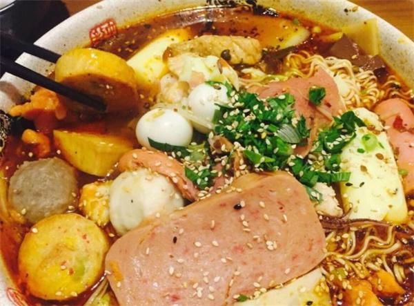 三顾茅庐冒菜