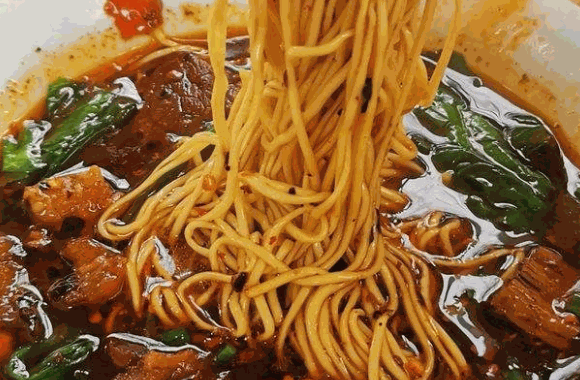 冠云牛肉面馆