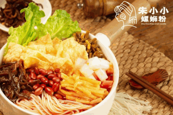 朱小小螺蛳粉