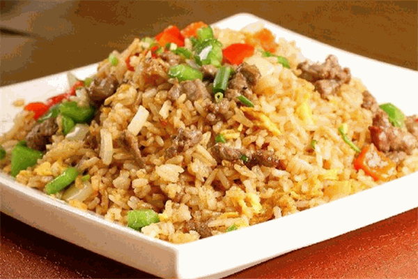 小二炒饭加盟