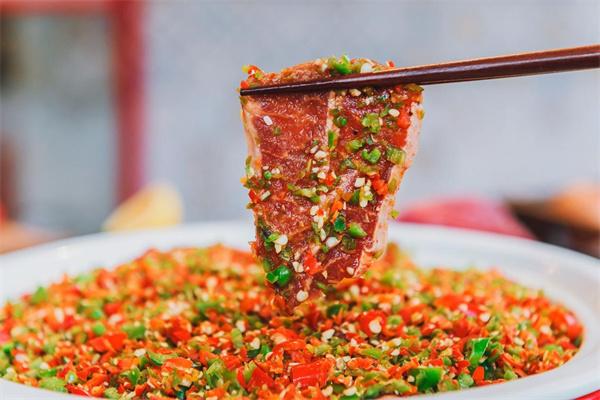淑芬掌中宝串串香加盟