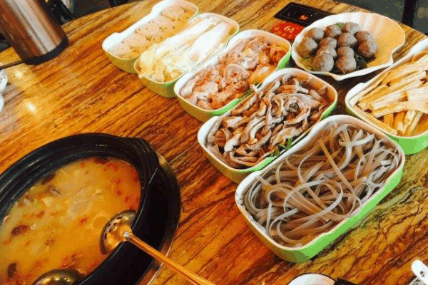 鑫龙猪肚鸡加盟
