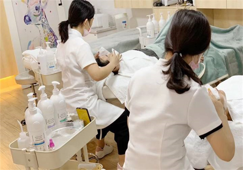 永霞美容院
