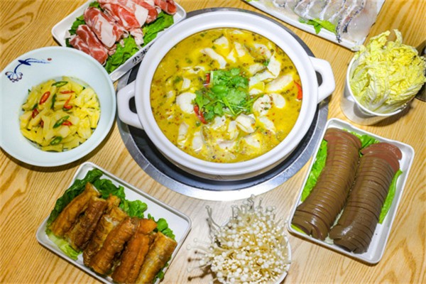 坛小米酸菜鱼