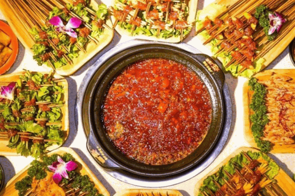 麻辣有约串串火锅加盟
