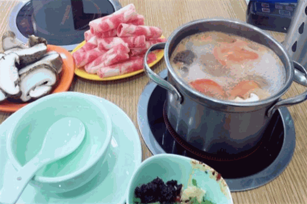 黔味小火锅加盟
