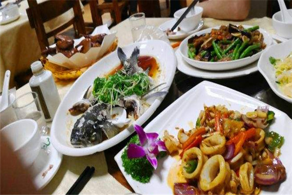 粤顺顺德特色餐厅加盟