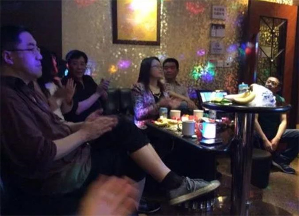 钱柜KTV