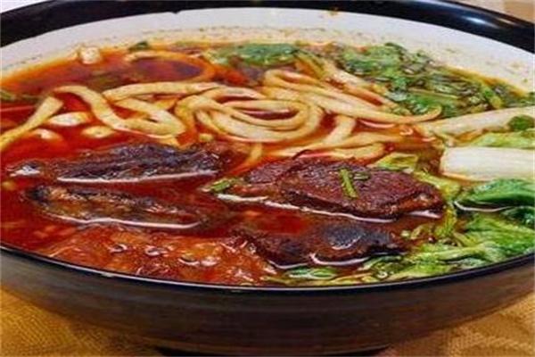 喜胖红烧牛肉面