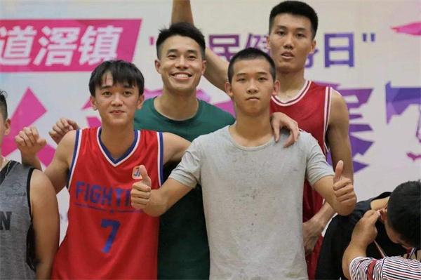 小虎篮球