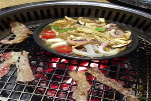 极灸烤肉