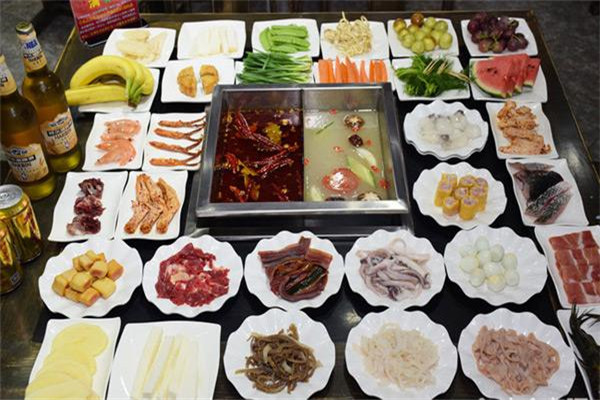 萧鼎豆捞火锅加盟