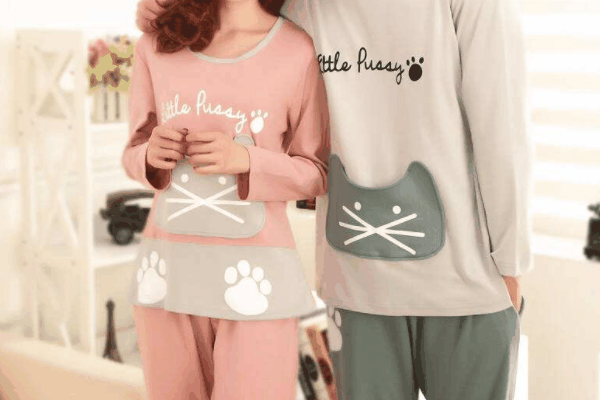 亲嘴猫家居服加盟