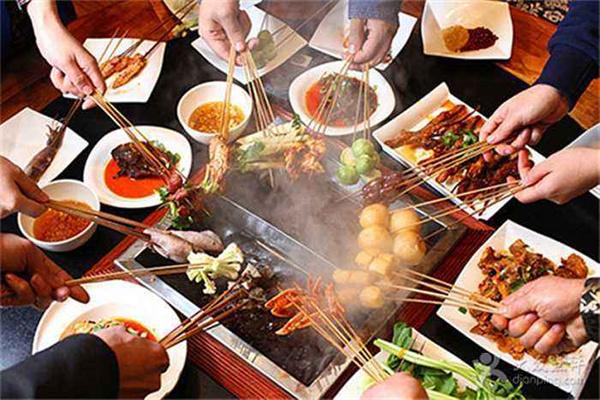 年轻人的串串