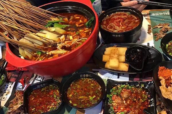 年轻人的串串