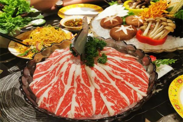 萧鼎豆捞火锅加盟