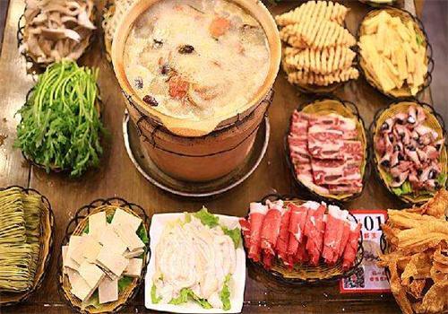 餐芝舞港式打边炉
