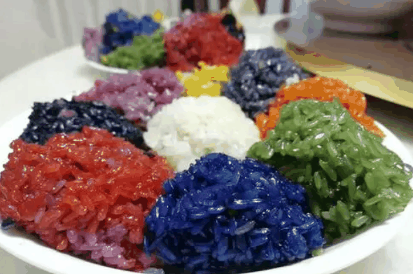 五色糯米饭团