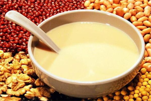 谷淦现磨豆浆