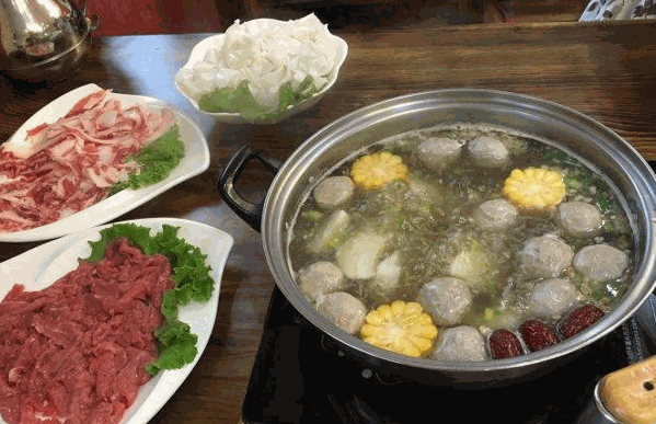 潮河潮汕牛肉丸火锅